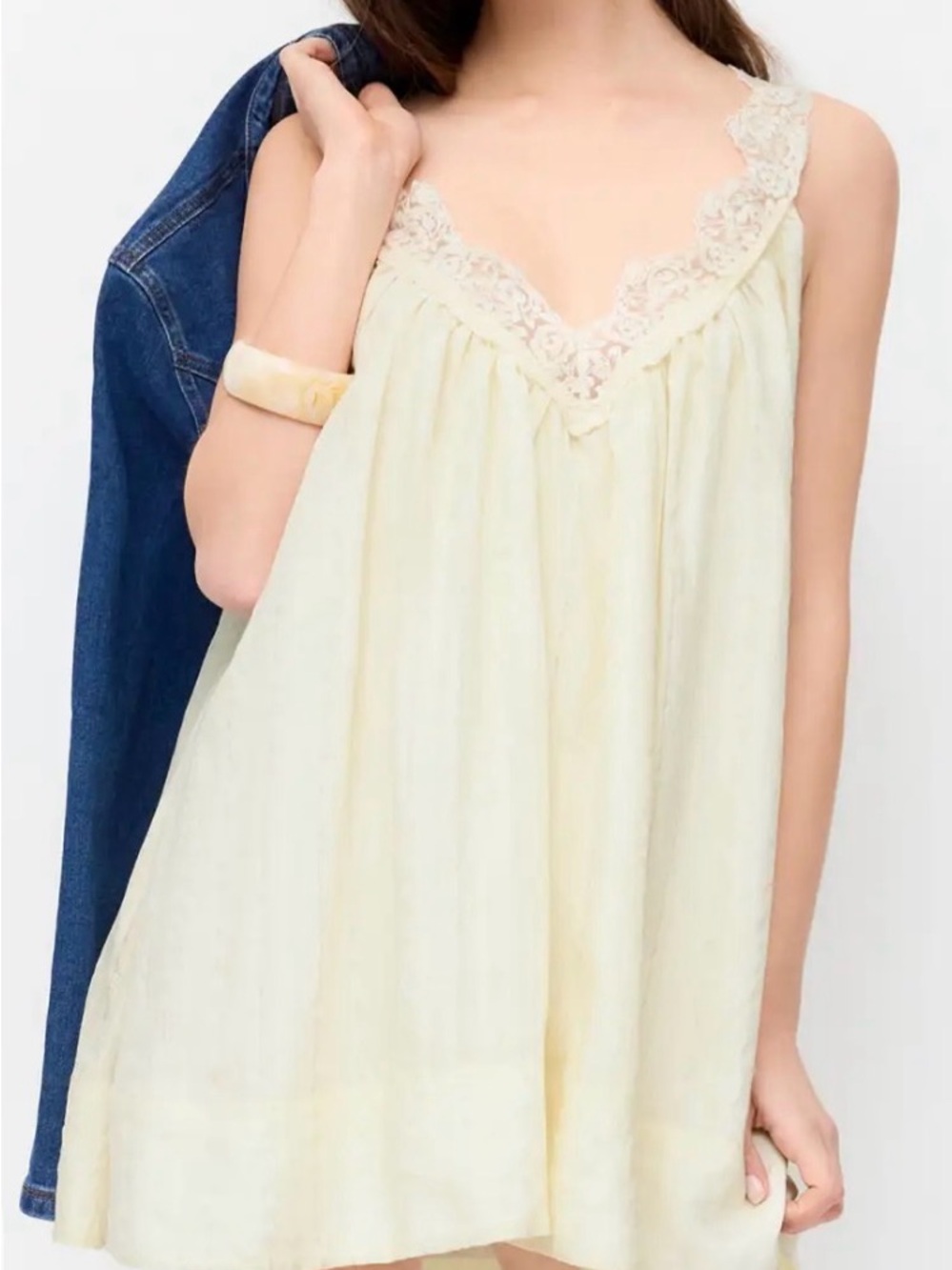 Cider V-NECK FLORAL LACE OVERSIZED FLARED MINI DRESS